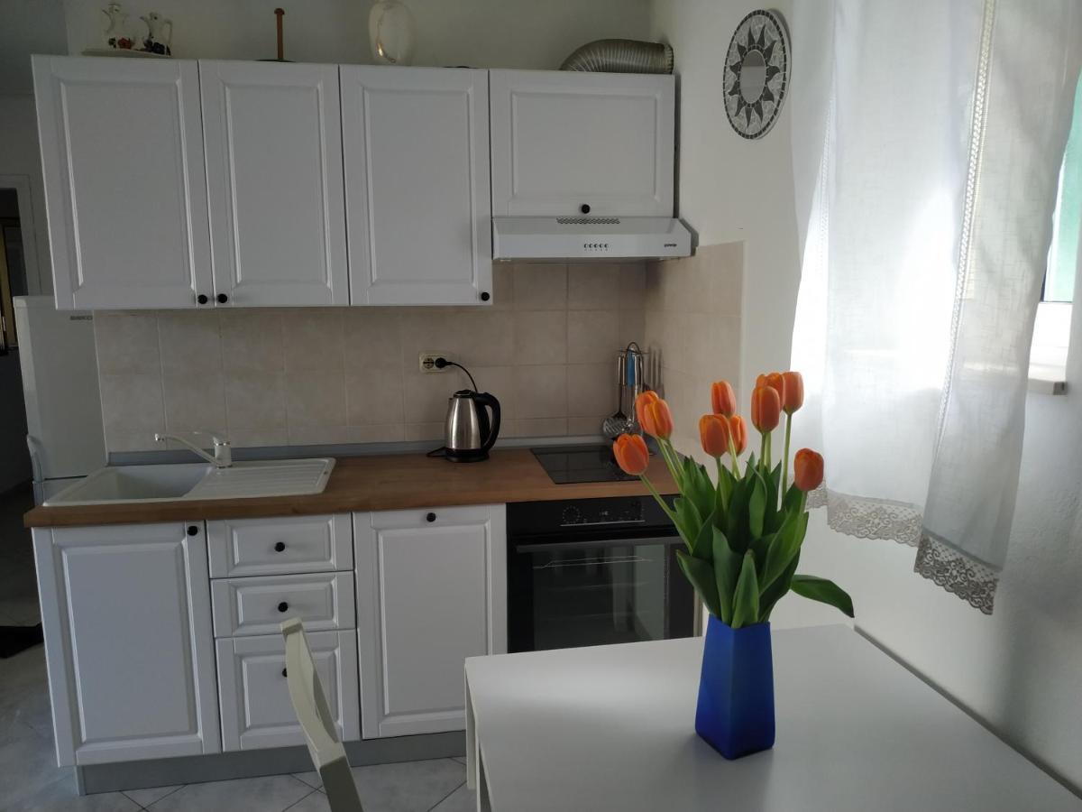Apartment Zdenka Veli Lošinj Exterior foto