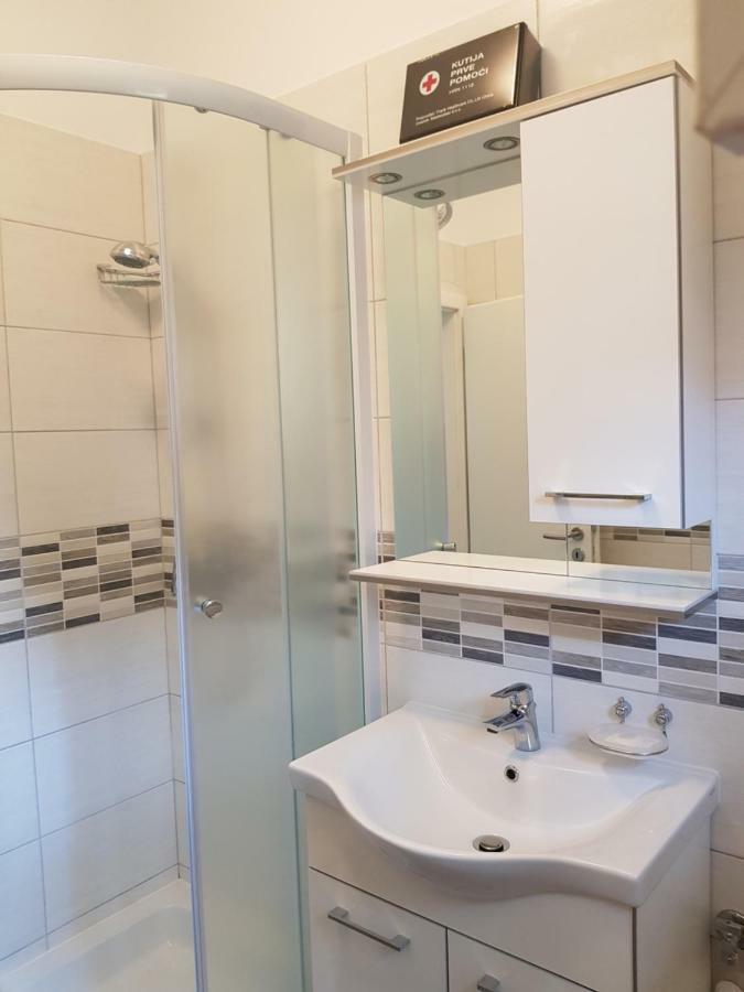 Apartment Zdenka Veli Lošinj Exterior foto